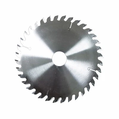 조정 가능한 채점 톱날